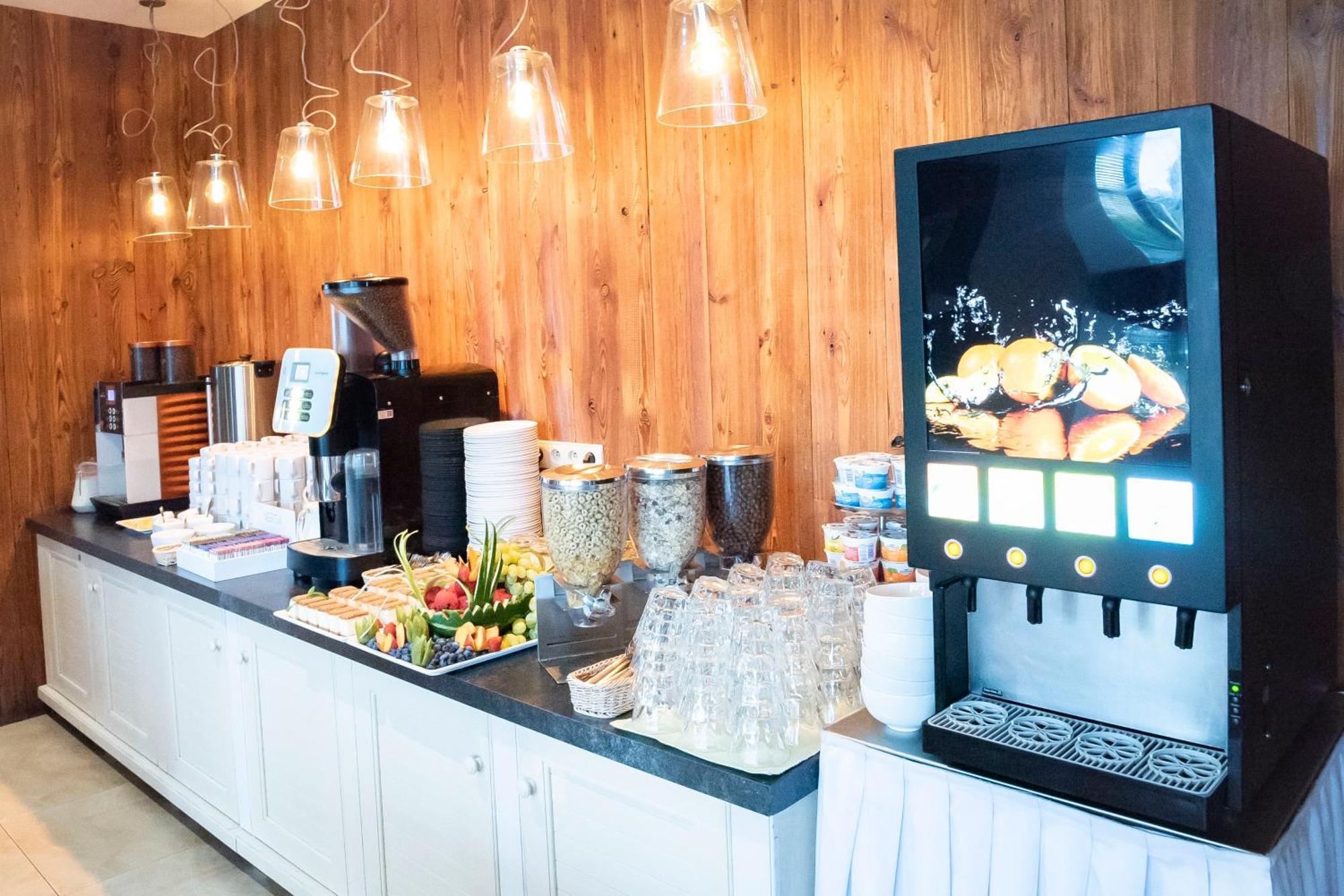Hotel Szafir Jastrzębia Góra 외부 사진
