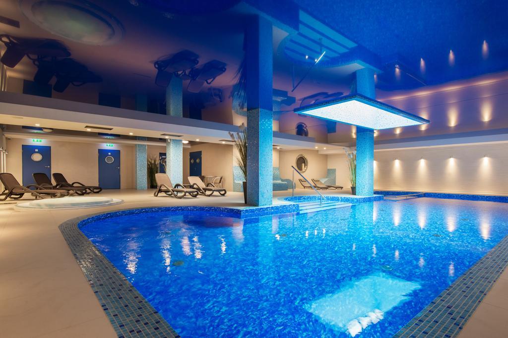 Hotel Szafir Jastrzębia Góra 외부 사진
