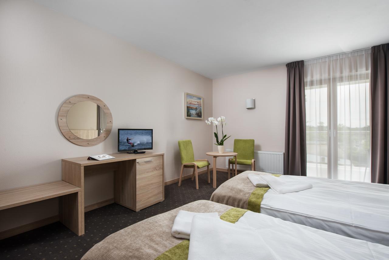 Hotel Szafir Jastrzębia Góra 외부 사진