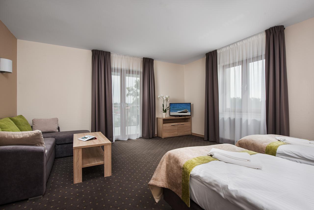 Hotel Szafir Jastrzębia Góra 외부 사진